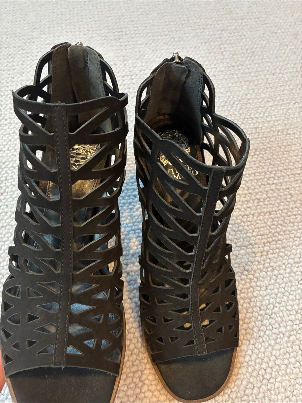 Vince Camuto Black Kevston Block Heel Sandal, Size 7.5, Never Worn - Picture 2 of 6